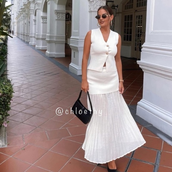 Zara MIXED PLEATED KNIT SKIRT - Picture 9 of 16